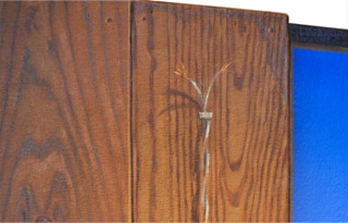 "I remember a dream of a house by the sea. It was spring, I think", detail